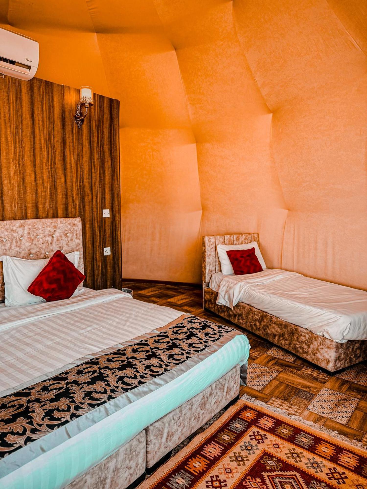 Rum Warm Bubble Camp Wadi Rum Exterior photo